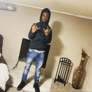 Meet your Posher, Keyeon